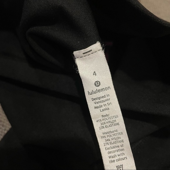 Lululemon Mapped Out High-Rise Tight 28" - Picture 9 of 9